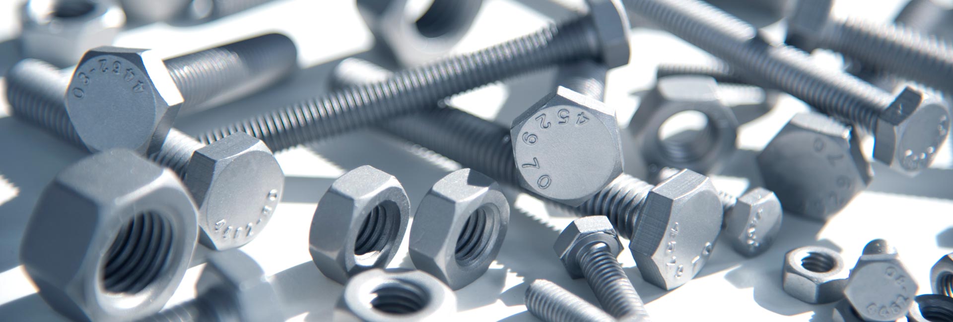 DIN screws from TOBSTEEL GmbH